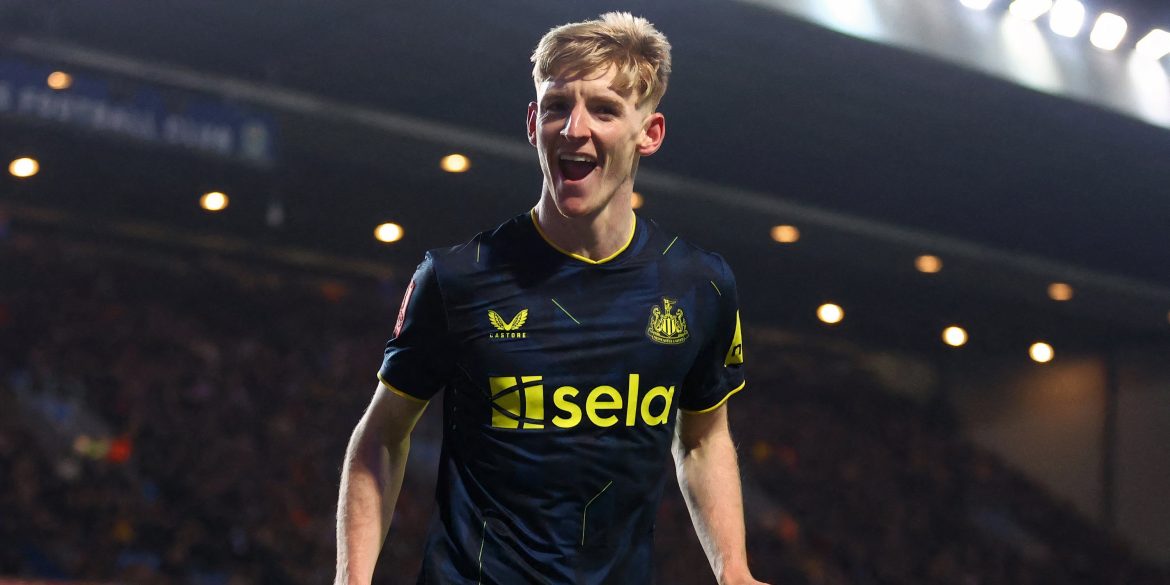 Imagine him & Gordon: Newcastle in talks to sign one of the best CFs around