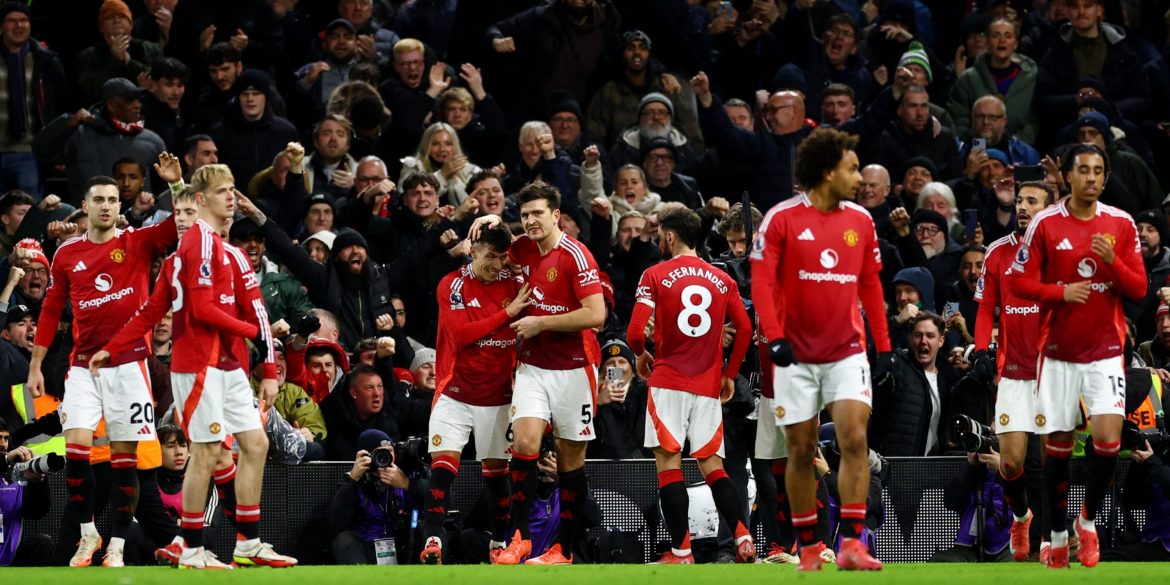 West Ham contact Man United in late January move for £120k-per-week player